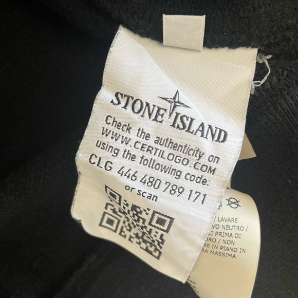 STONE ISLAND ZIP HOODIE - Picture 6 of 12